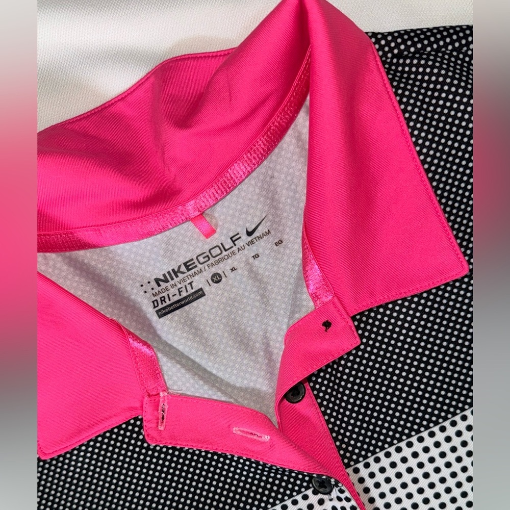Women’s golf shirts: Callaway and Nike. Excellent condition. Legg17 - Picture 2 of 16